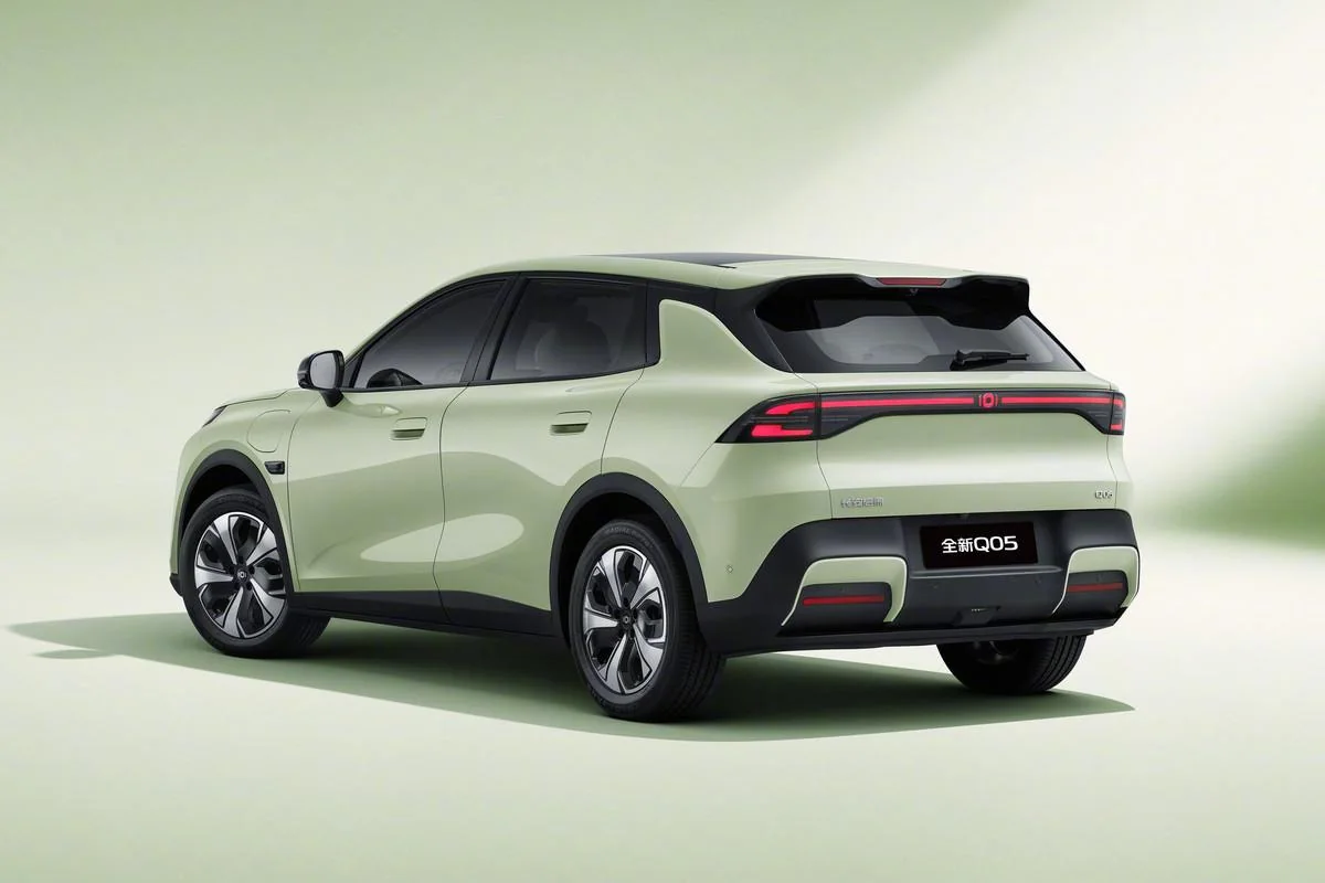 Changan Qiyuan Q05 vehicle