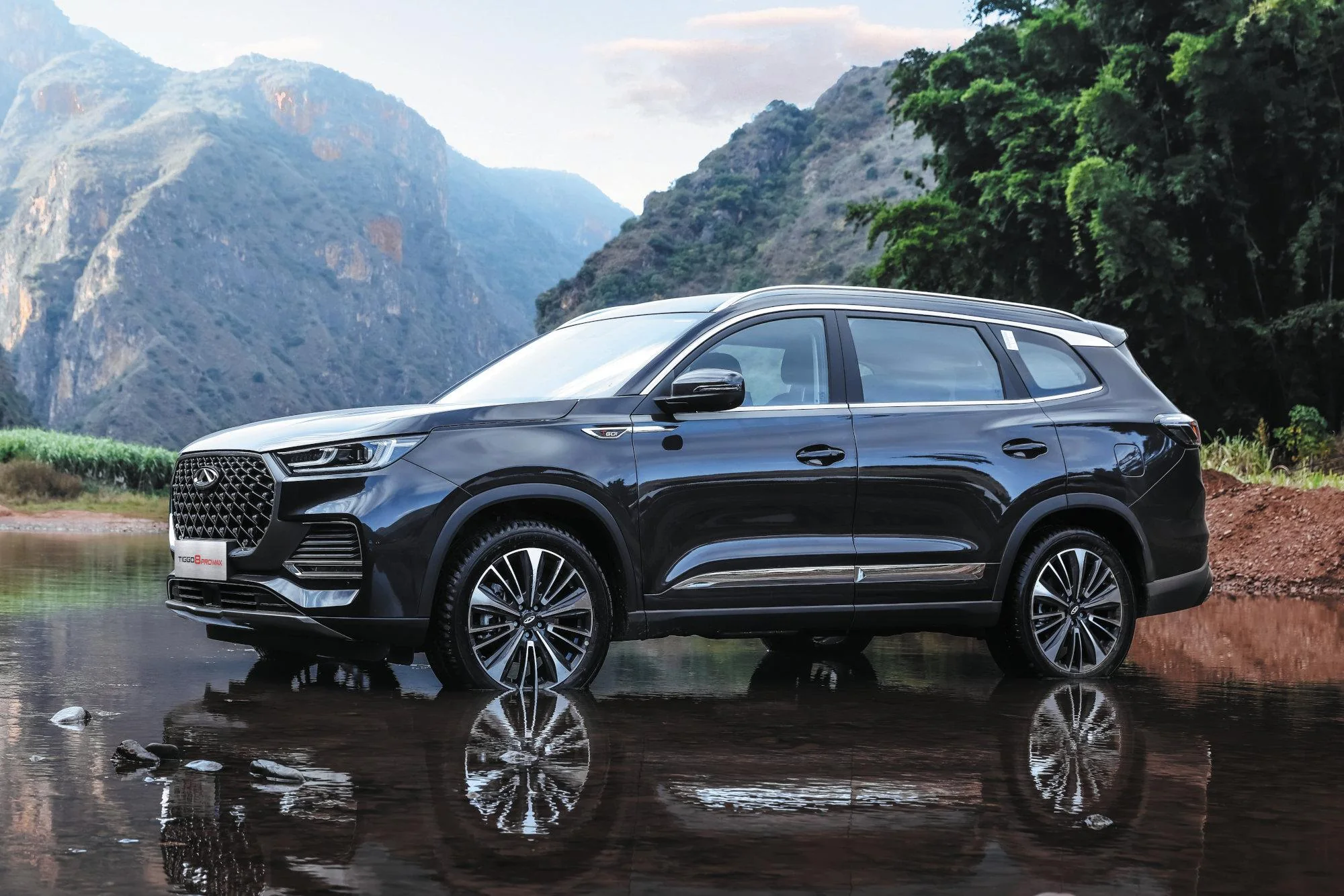 Chery Tiggo 8 vehicle