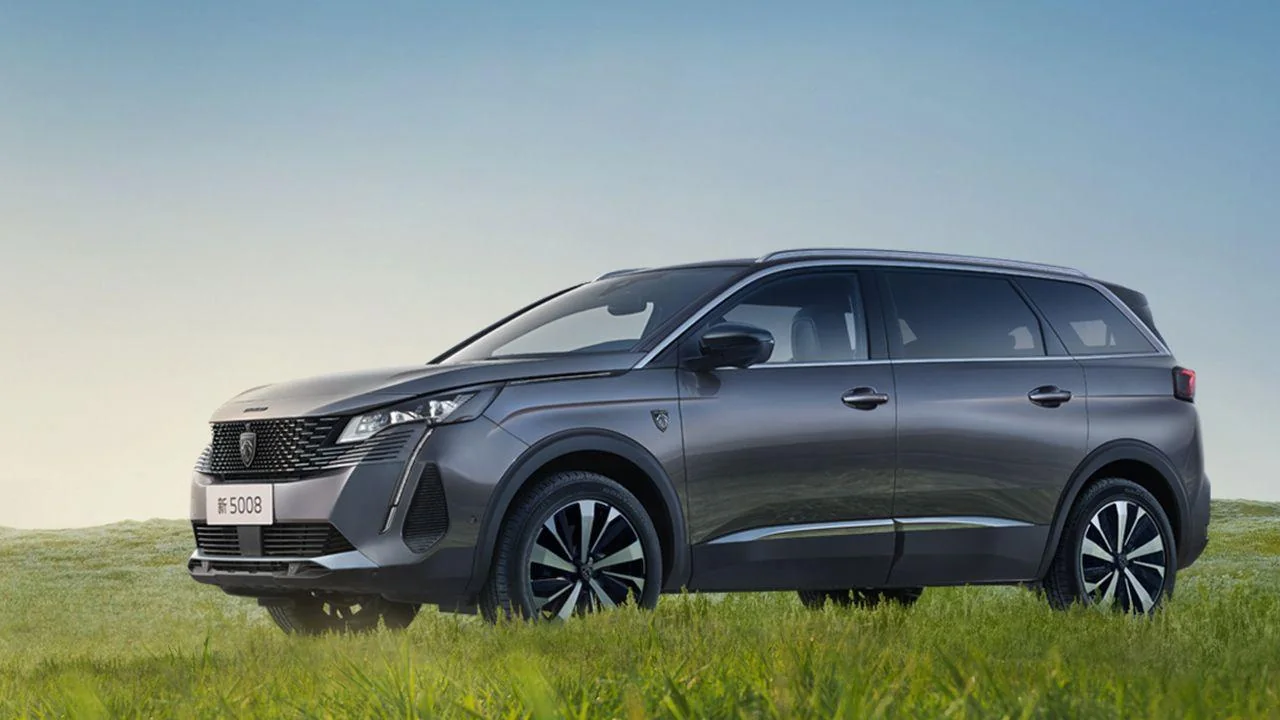 Peugeot 5008 vehicle